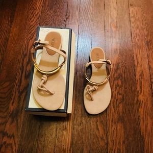 Melrose and Market “Abound” Tan Flat Sandal
